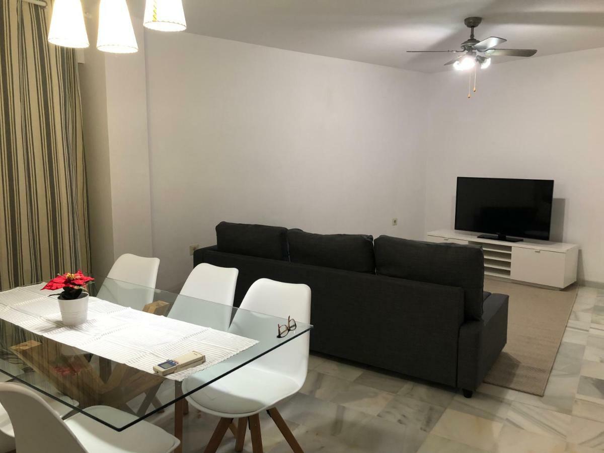 Piso Calle Miguel Bueno Lara 8 - Málaga